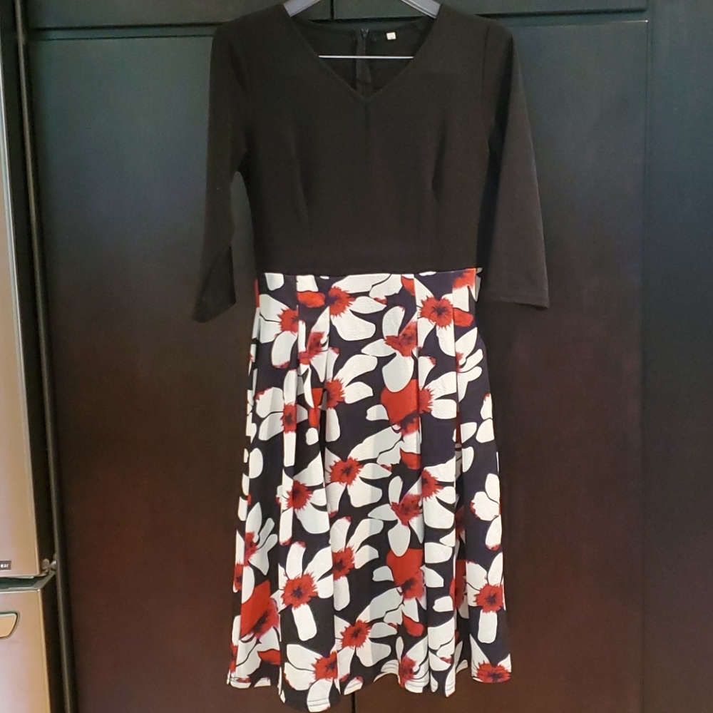 Ladies shirt waist dress, size small